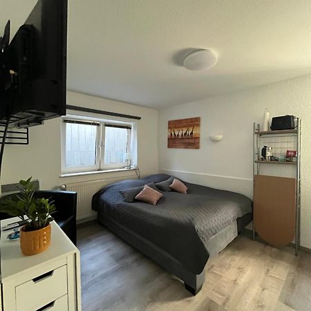 Appartamento Ruhige Sout. Whg. Feldrandnaehe Seligenstadt Esterno foto